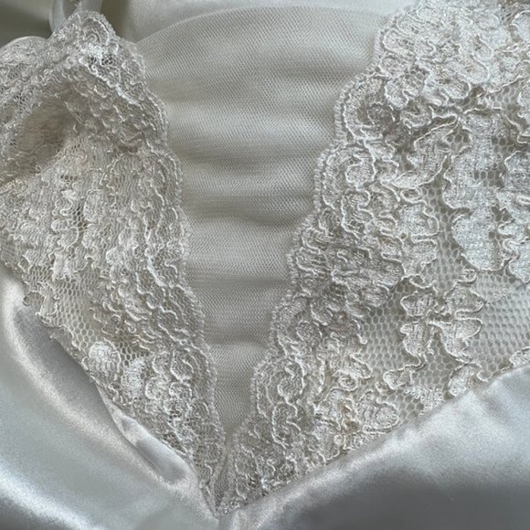 Vintage VS Gold Label Silky Lace Slip Dress Slit Sheer Bridal Wedding Midi Maxi - Picture 6 of 7